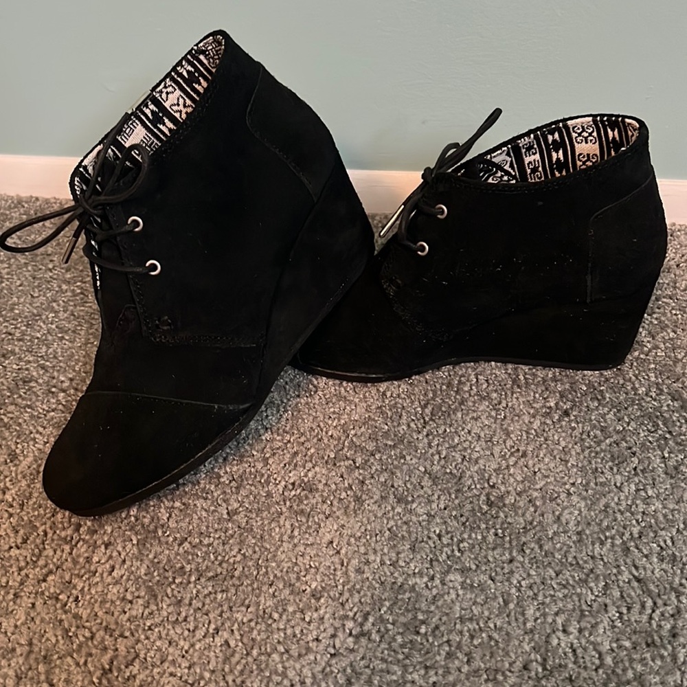Toms Desert Wedge bootie